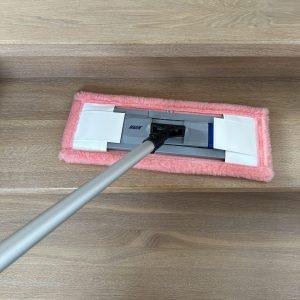 Grindų sistema su plastikiniu magnetiniu rėmu (ROŽINĖ nano šluostė)